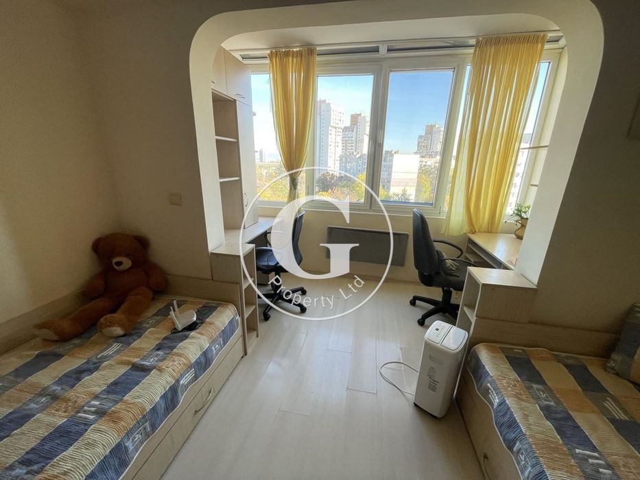 Дава се под наем Тристаен апартамент в София, Света Троица - 65 кв.м за 680 € - Снимка #4