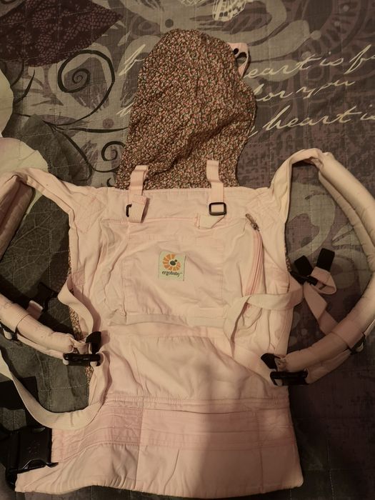 Ергономична раница за бебеносене Ergobaby