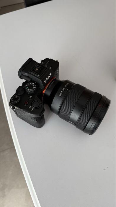 Sony a7 s3 24-105 obyektiv sotiladi