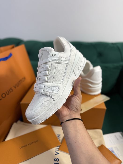 Adidasi Louis Vuitton piele naturala 100% Full Box colectie noua