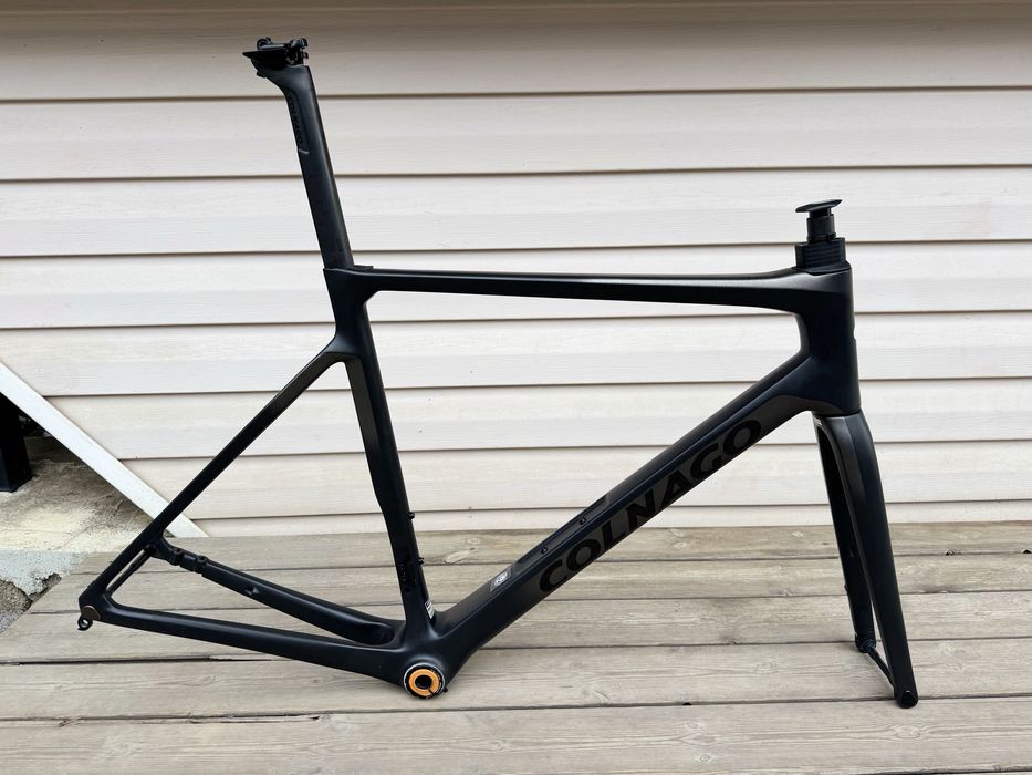 Карбонова рамка Colnago V4RS
