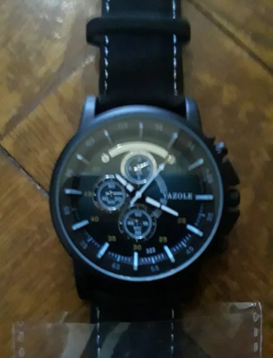 Ceasuri de mână și birou