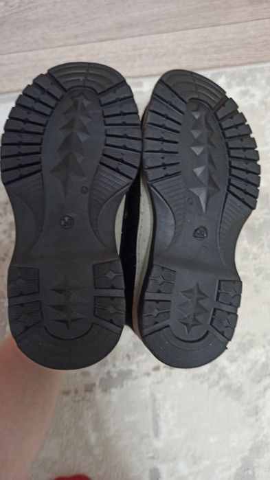 Зимние ботинки на мальчика, размер 30