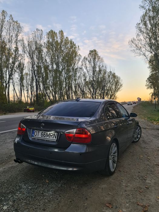 Schimb bmw e90 2.0 163cp.