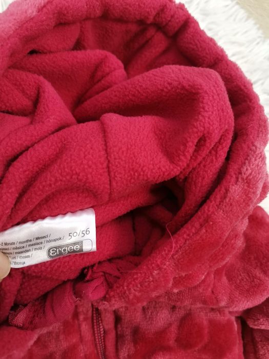 Combinezon 2-6 luni ca nou