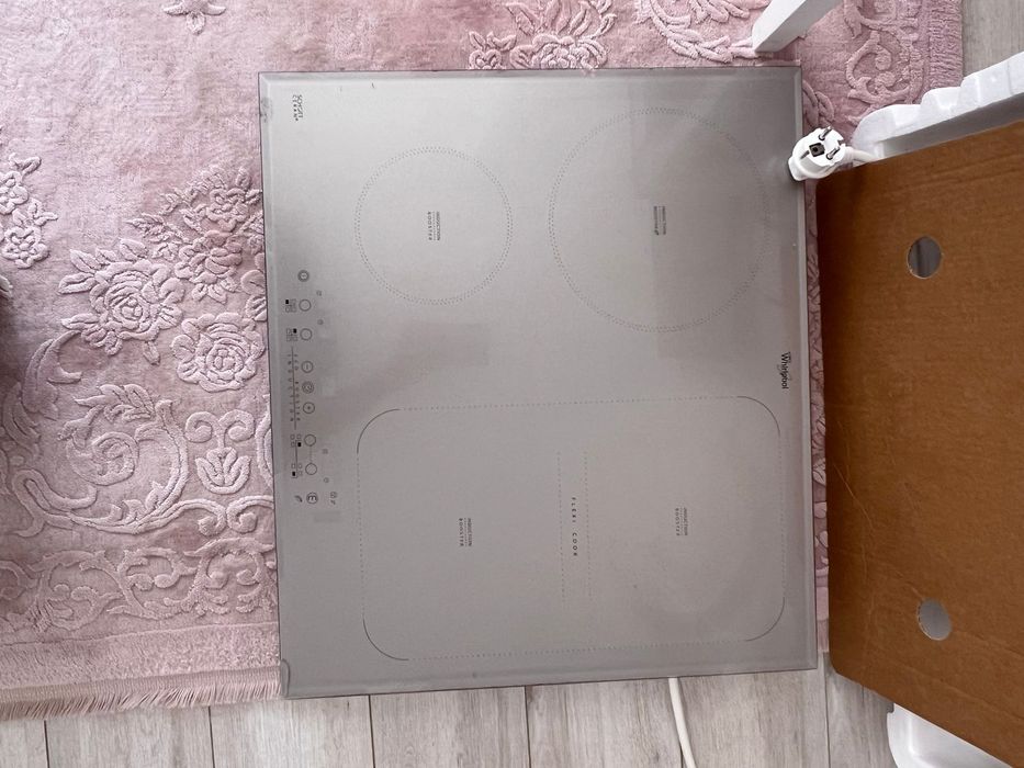 Vand plita electrica Whirlpool