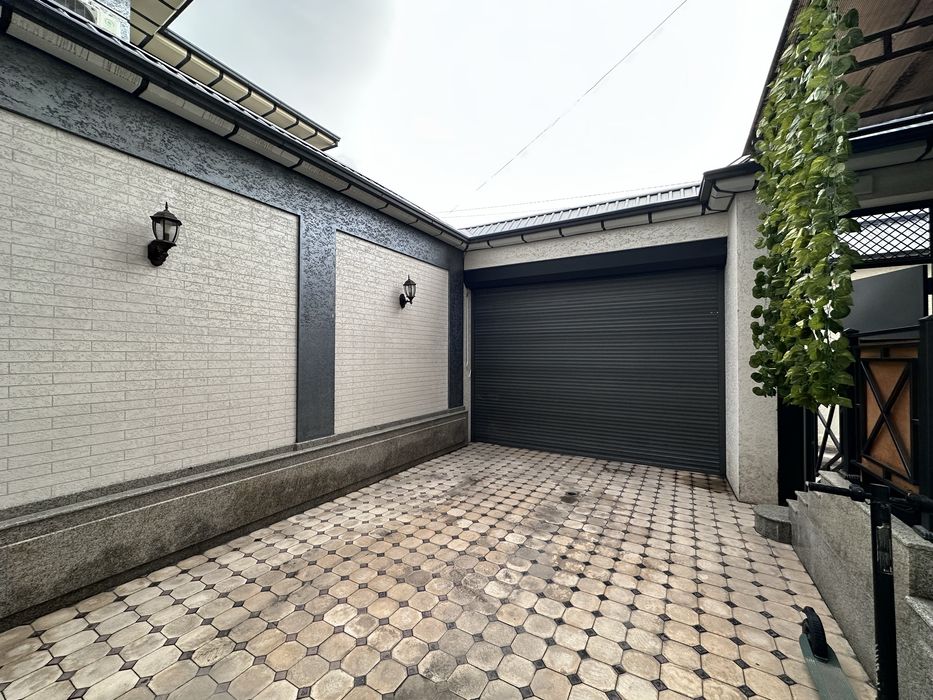 3 қаватли компакт коттедж сотилади