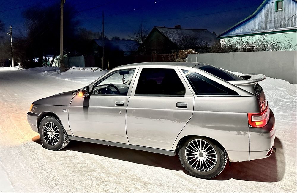 Продаеться ваз 2112