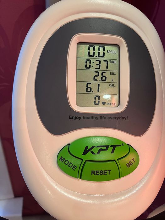 Продам велотренажер KPT 239