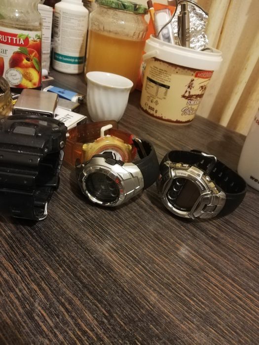 Lot ceasuri diverse modele