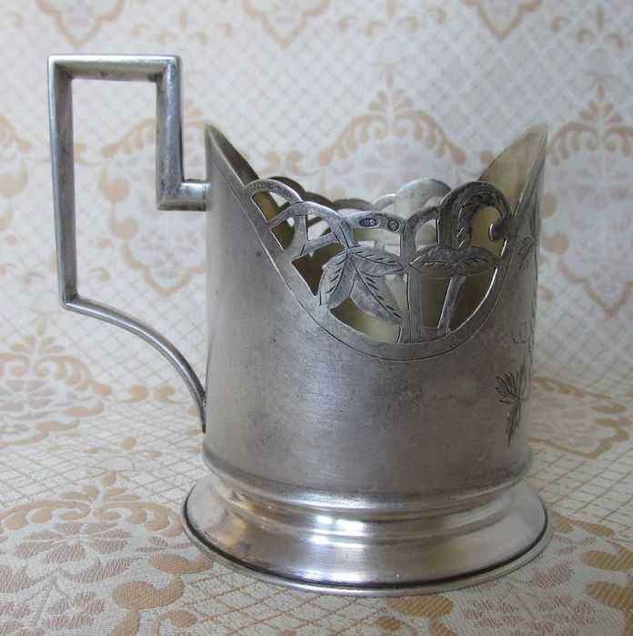 Старинный серебряный подстаканник