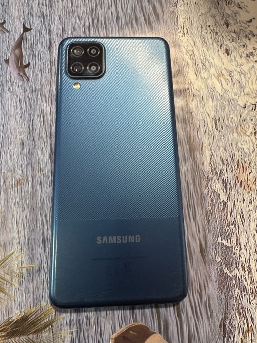 Samsung A12