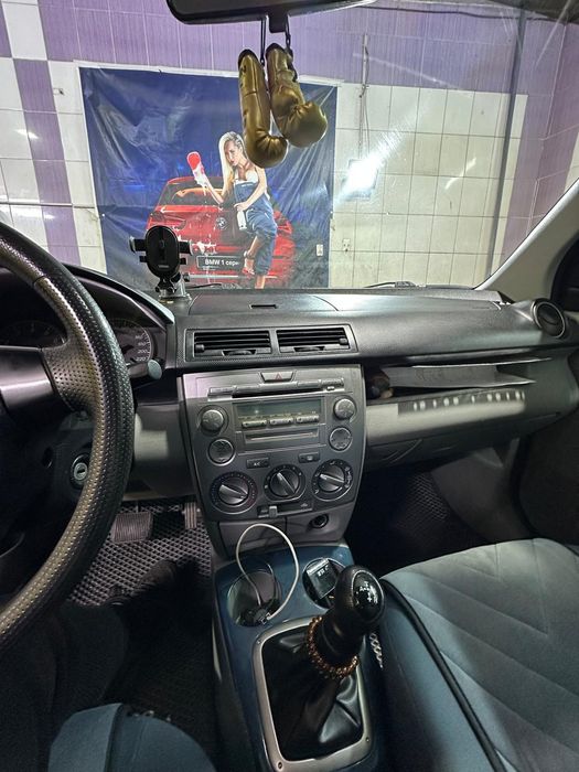 Продам мазду срочно