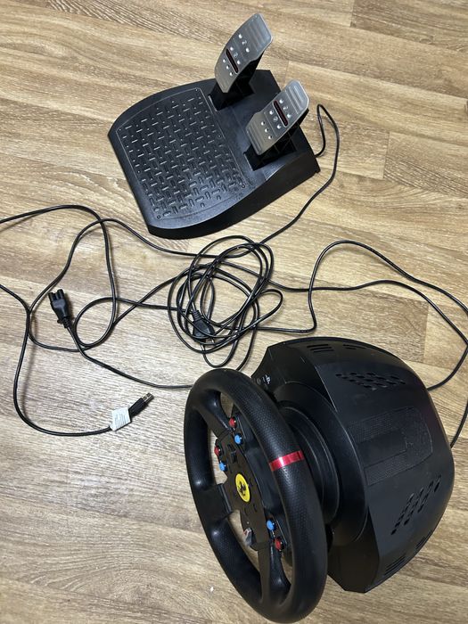 Продам руль Thrustmaster 300gt rs 900 градусов оборот