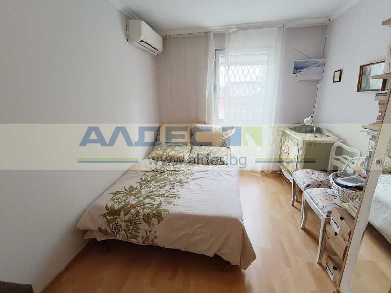 Продава се Четиристаен апартамент в София, Лозенец - 100 кв.м за 3480 €/кв.м - Снимка #5