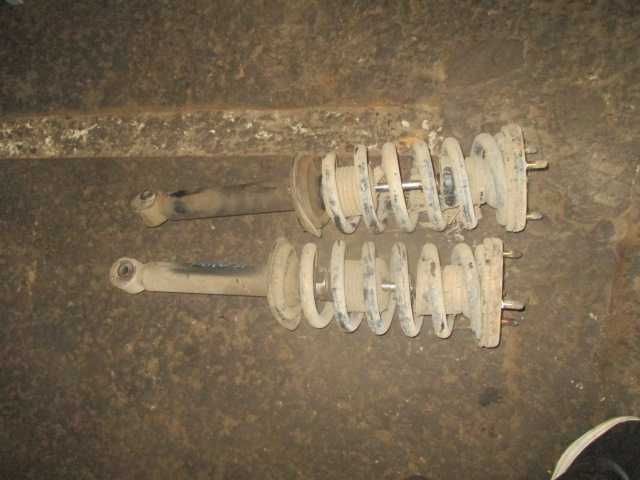 Amortizoare arcuri flanse fata stanga dreapta MITSUBISHI PAJERO 3,2 d