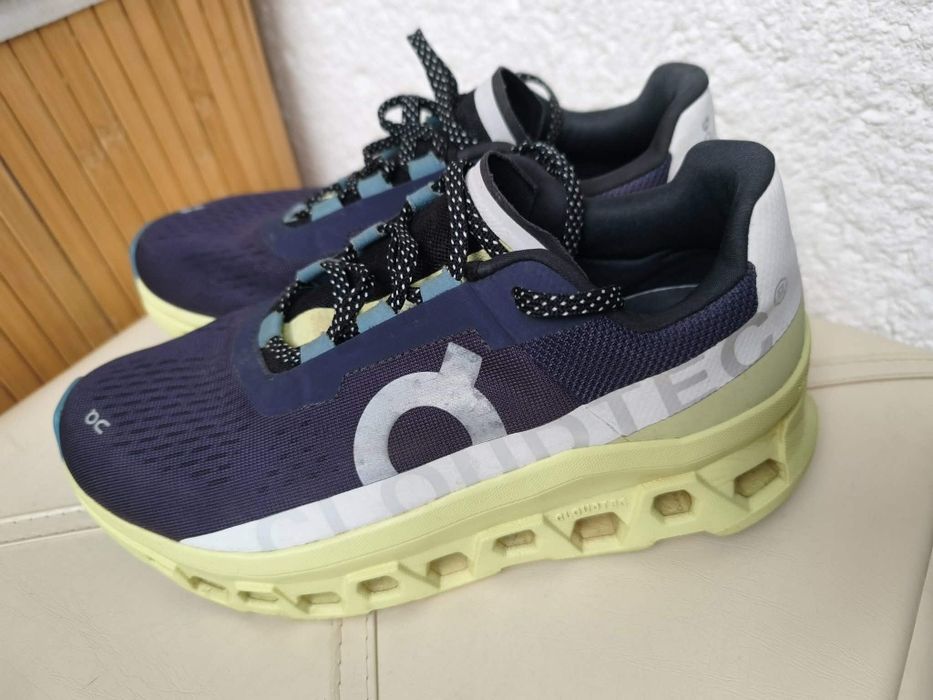 Adidas alergare ON Cloud Monster  41