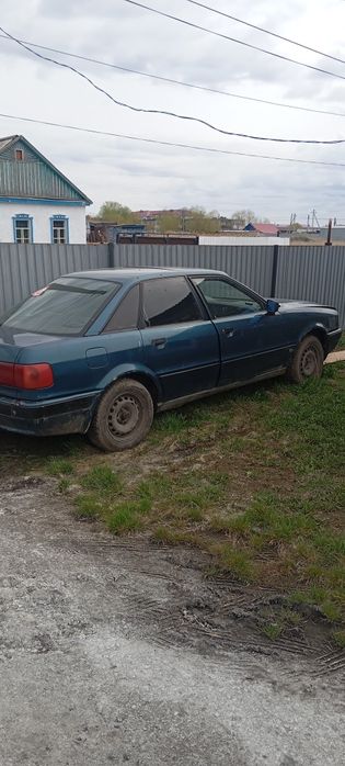 Продам Ауди 80 б4