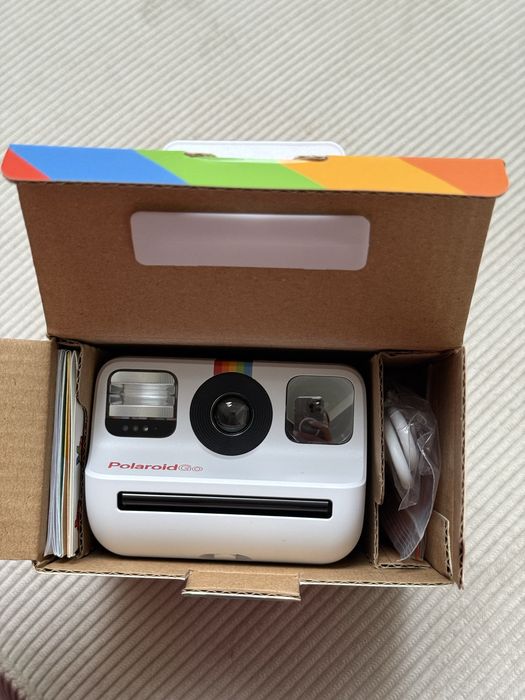 Aparat foto Polaroid Go alb