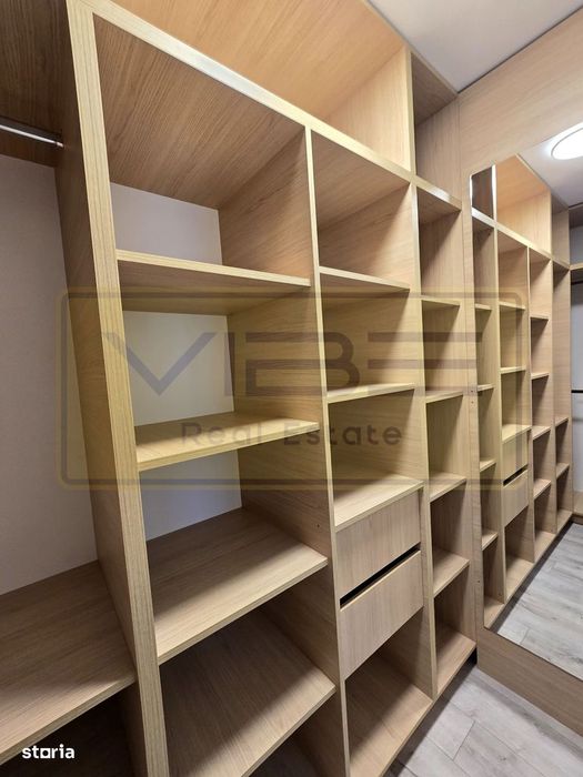 Poitiers Tower /  Continental- Aumovio- 2 camere  -modern