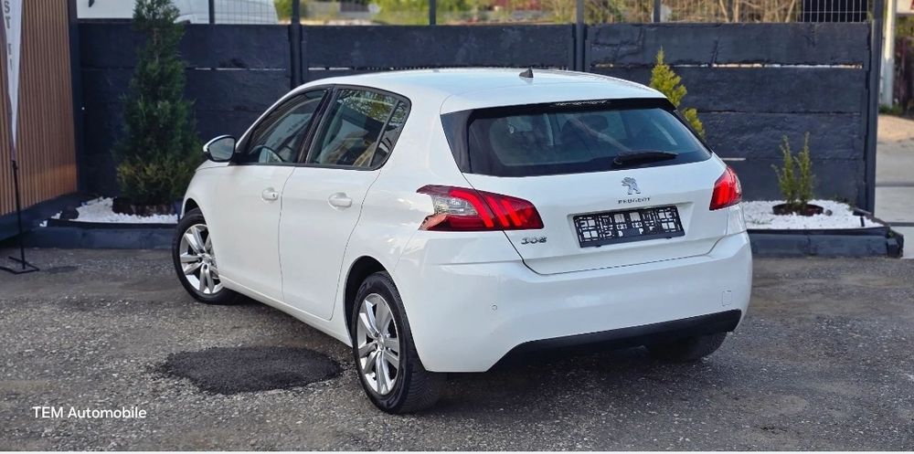 Filtru particule Peugeot 308 motor 1.2 benzina 2020