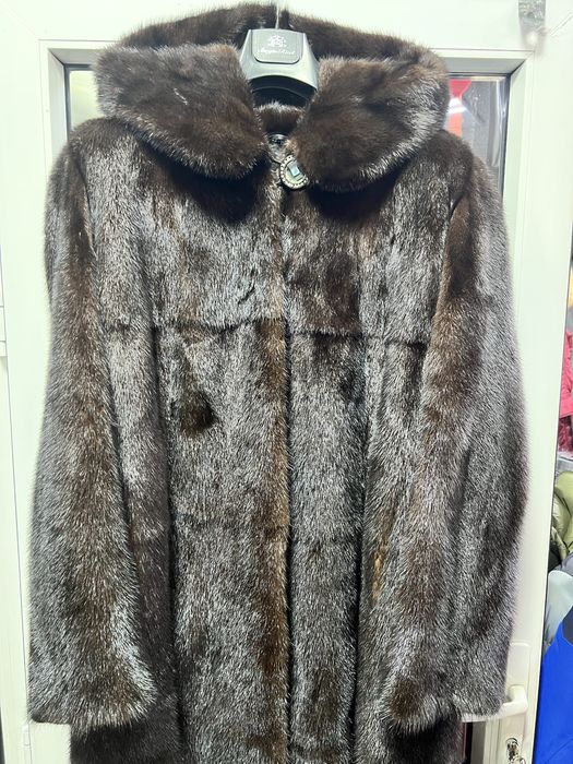 Шуба норковая размер 56-58.