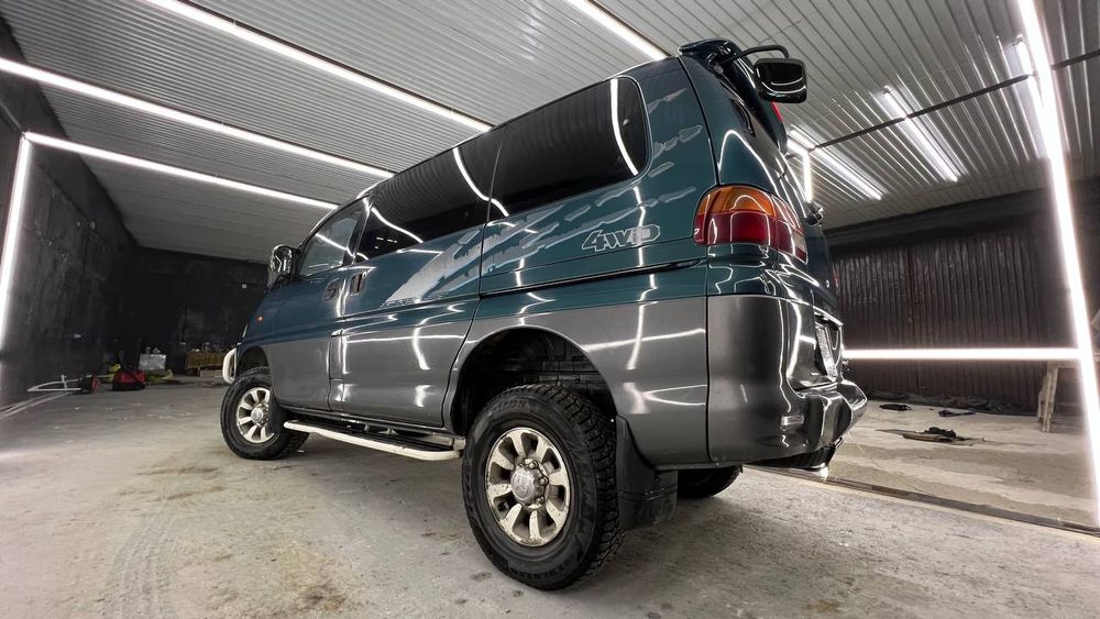 Продам Мицубиси Делик