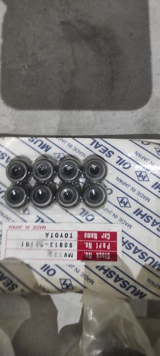 Запчасти на Camry 30