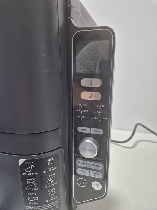 Air fryer Ninja Double Stack XL SL400EU, 9,5 L – folosit o singură