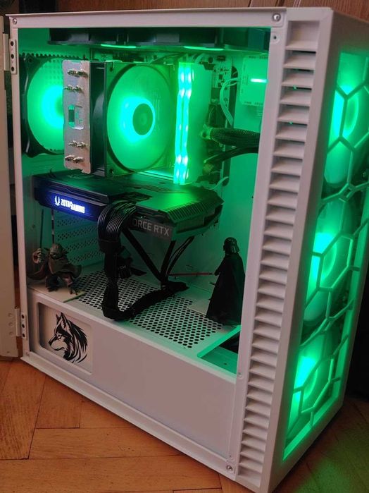 Геймърски компютър Ryzen 5700x, GeForce RTX 3070,32gb ddr4,1tb nvme