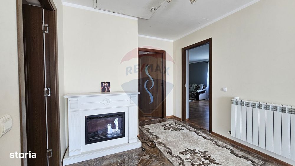 Casă / Vilă cu 6 camere de vânzare in Hânțești, Suceava