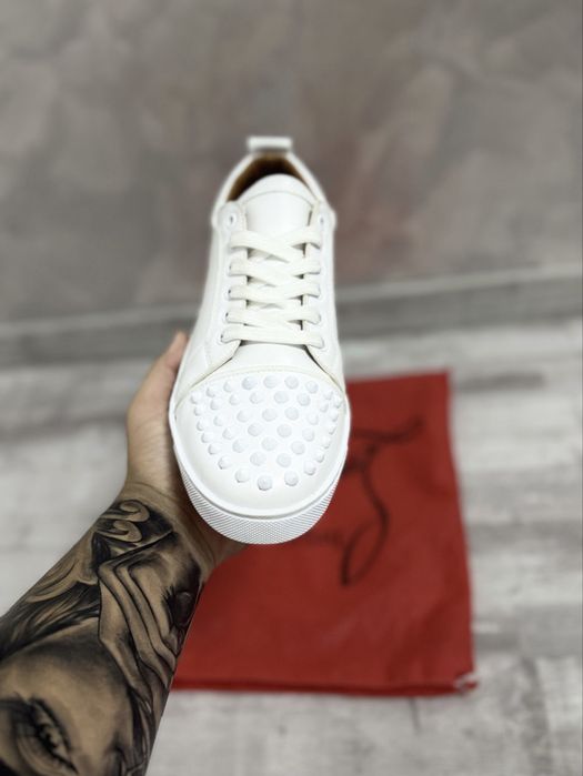 Adidasi/ Pantofi Christian Louboutin Low White calitate Premiulm