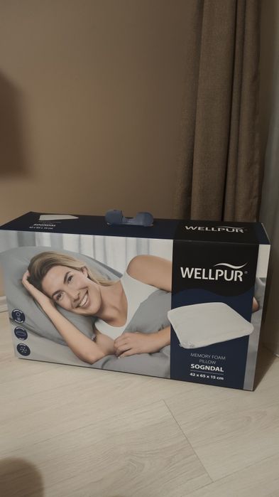 Чисто нова възглавница с мемори пяна