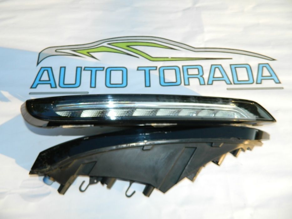 Proiector DRL LED stanga Porsche Macan 2015-2016 cod 95B941181A