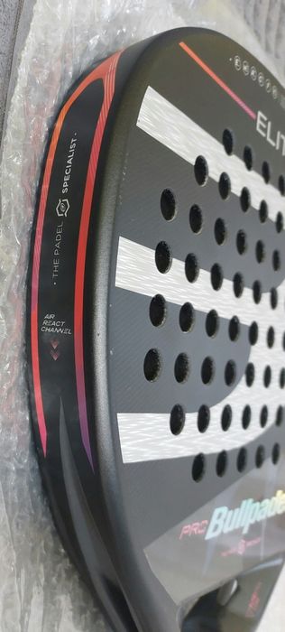 НОВА! Bullpadel Elite W падел ракета