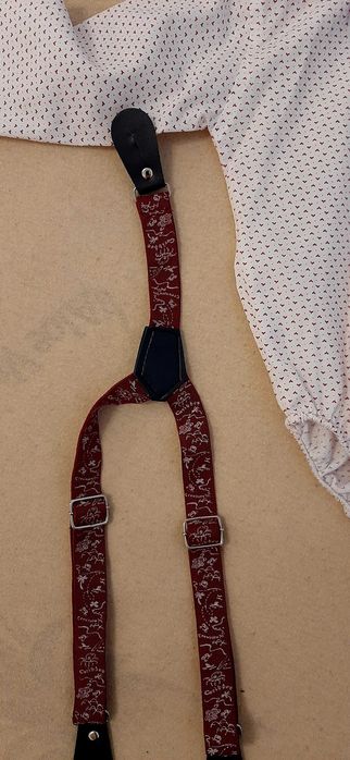 Официален костюм за бебе