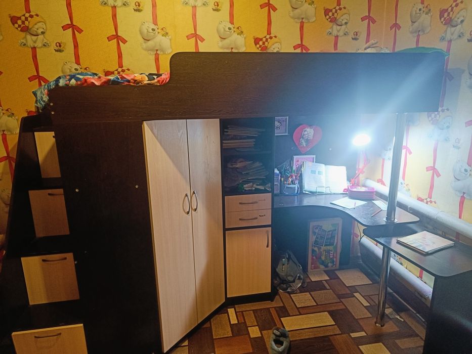 Продам кровать чердак