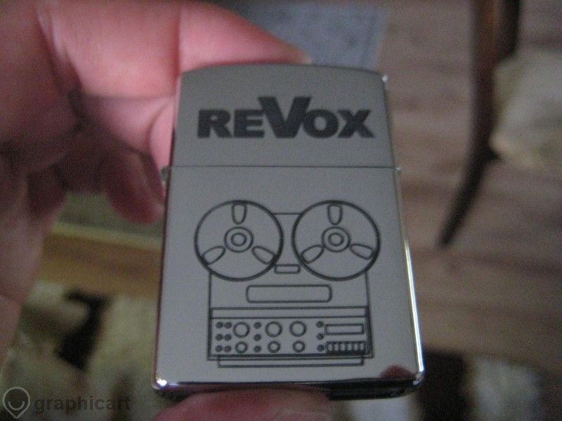 Страхотен подарък! Запалка гравирана по избор на клиента