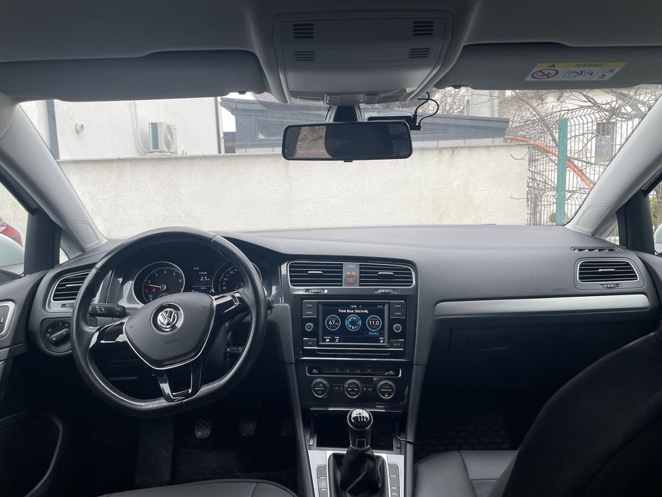 Inchirieri auto pentru Uz personal Golf 7