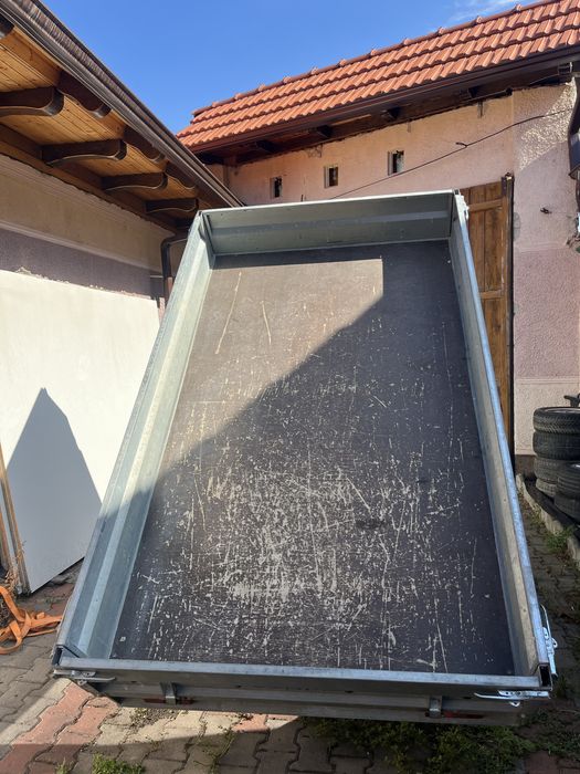 Remorca basculabila 750kg