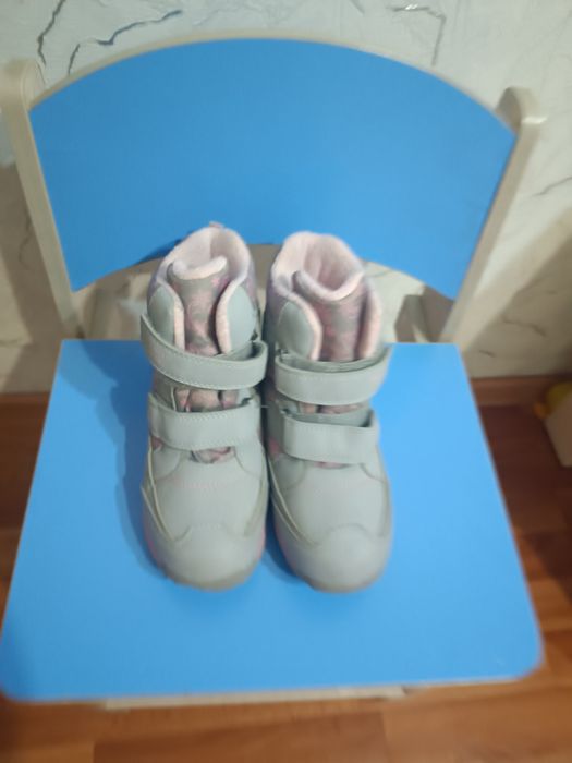 Продам зимние сапоги