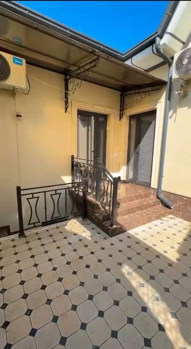 4 ком. ДОМ, участок 1,4 сотки. Сергели , Хонобад