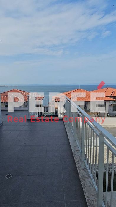 Продава се Тристаен апартамент в Созопол - 140 кв.м за 1715 €/кв.м - Снимка #1