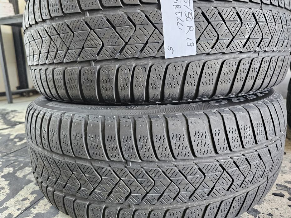 Pirelli 245 50 R 19 iarna..