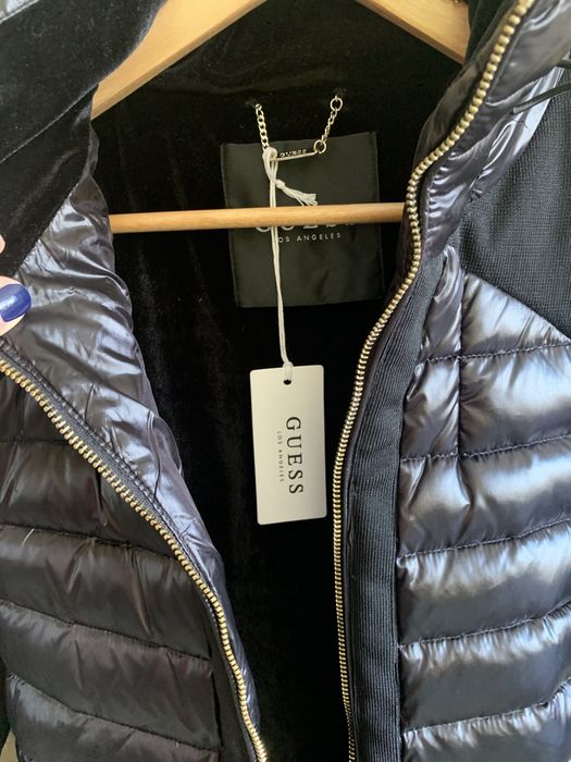 Чисто ново пухено яке Guess S