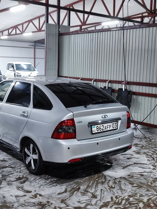 Продам Приору 2 2014 года