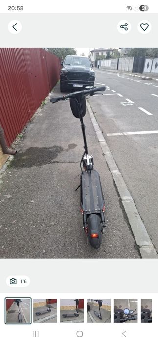 Trotinetă electrică.