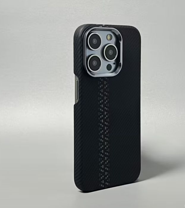 Чехол для iPhone 16 pro