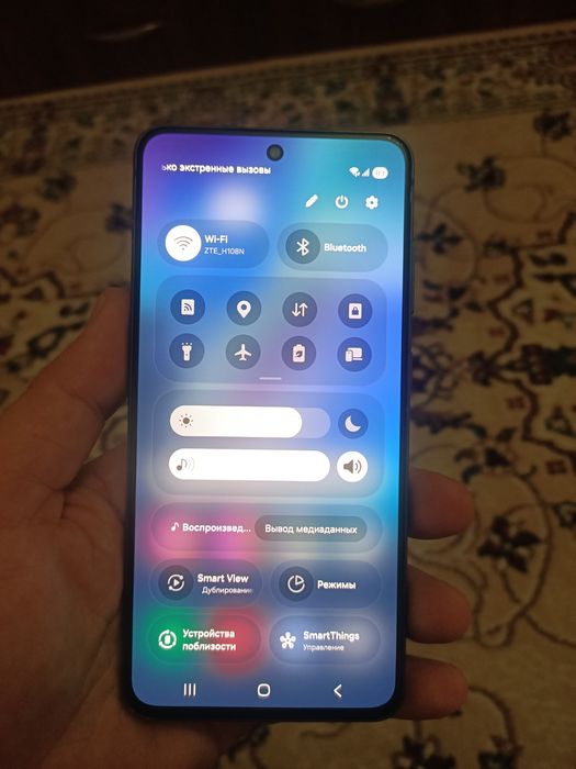 Продам Samsung S21 FE  8/128gb 5G