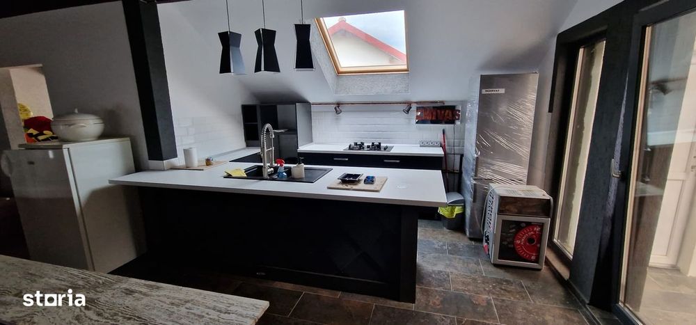 BUSTENI APARTAMENT NOU,111mp,3CAM+1,vedere Caraiman-Cantacuzino,